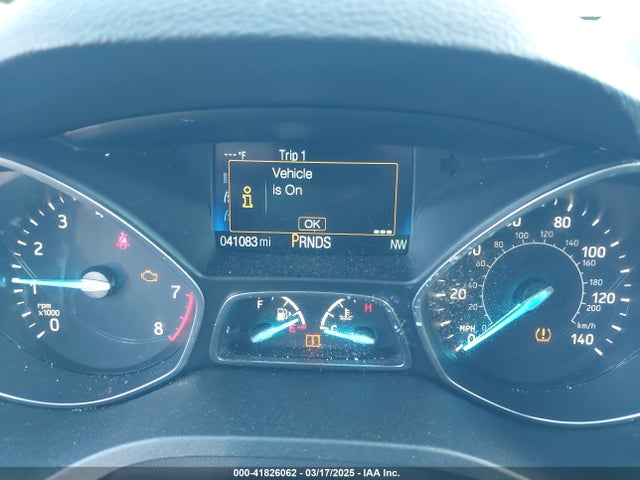 1FMCU9GD6KUA69877 Ford ESCAPE SE