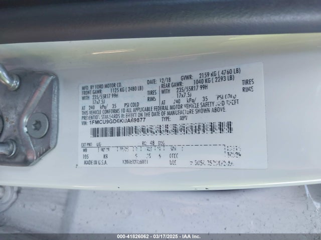 1FMCU9GD6KUA69877 Ford ESCAPE SE