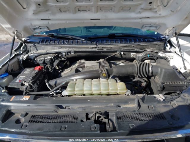 1FMJU1JT6KEA53410 Ford Expedition Xlt