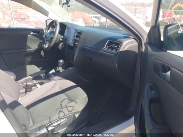 3VW2K7AJ4EM207575 Volkswagen Jetta 2.0l S
