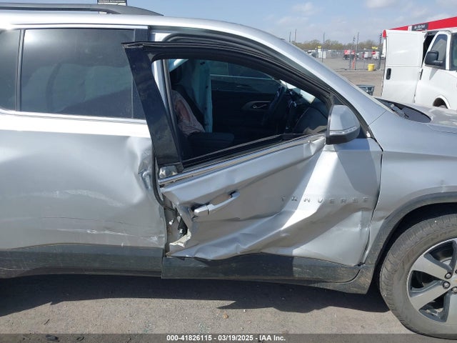 1GNEVHKW0NJ151677 Chevrolet Traverse Awd Lt Leather