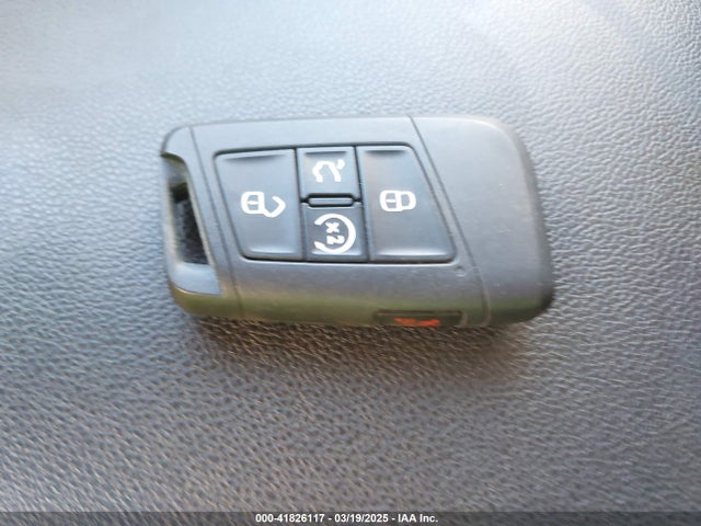 41826117 :رقم المزاد ، 1V2AR2CA7NC512448 vin ، 2022 Volkswagen Atlas 3.6l V6 Sel R-line مزاد بيع