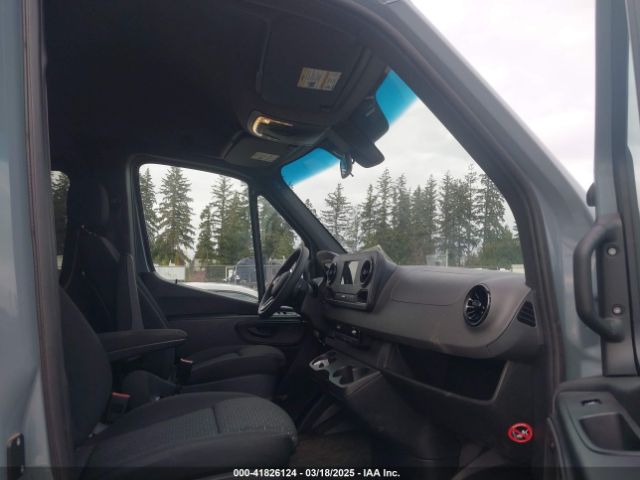 W1W4NBVY8PT131445 Mercedes-Benz Sprinter 2500 Standard Roof 4-cyl Diesel Ho