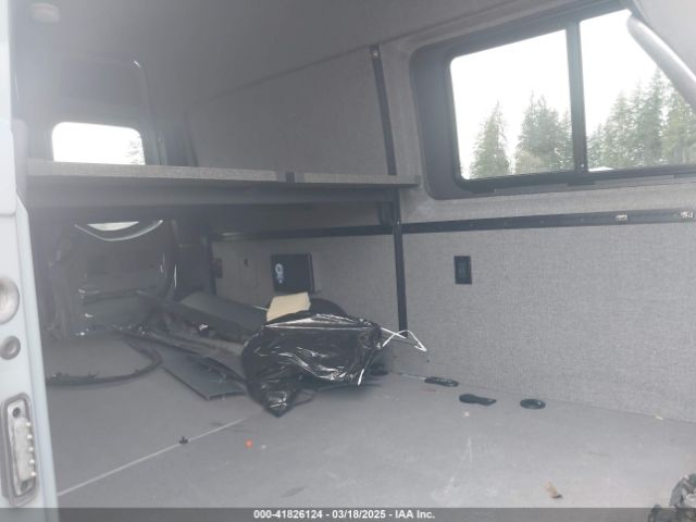 W1W4NBVY8PT131445 Mercedes-Benz Sprinter 2500 Standard Roof 4-cyl Diesel Ho