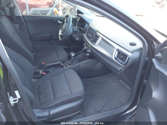 3KPA24AB8JE062986 KIA RIO LX