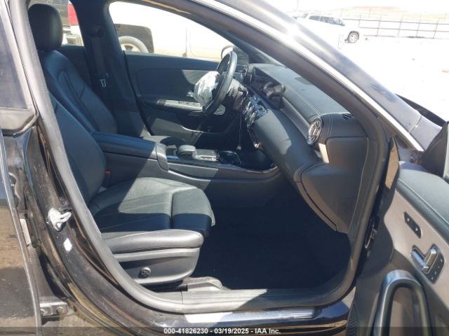 W1K5J4GB3MN186004 Mercedes-Benz CLA 250