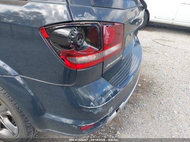 3C4PDCGB5JT171813 Dodge Journey Crossroad