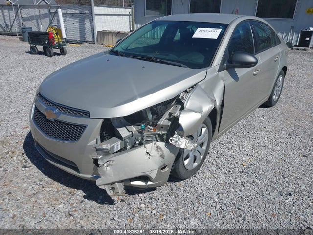 1G1PA5SH8E7250802 Chevrolet Cruze Ls Auto