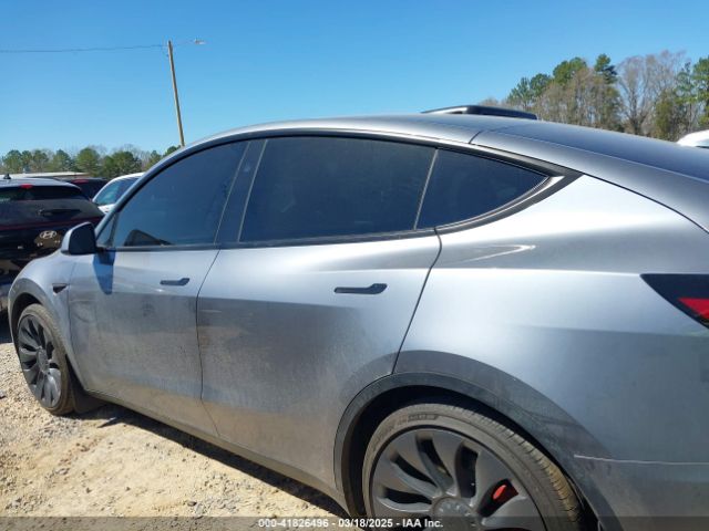 7SAYGDEF4RA310248 Tesla Model Y