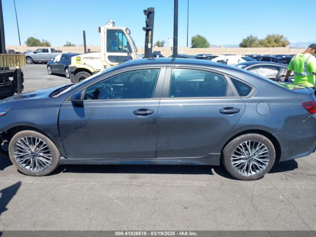 3KPF54AD4RE803242 KIA Forte Gt-line