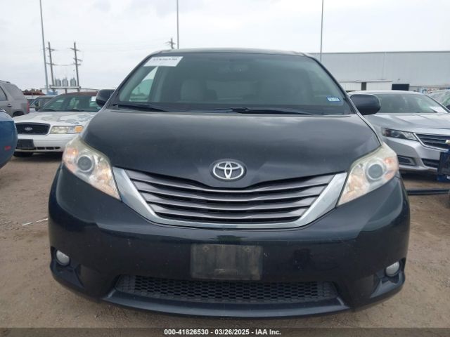 5TDYK3DC7FS675661 Toyota Sienna Xle Premium 8 Passenger