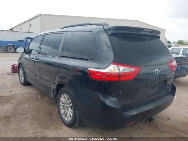 5TDYK3DC7FS675661 Toyota Sienna Xle Premium 8 Passenger