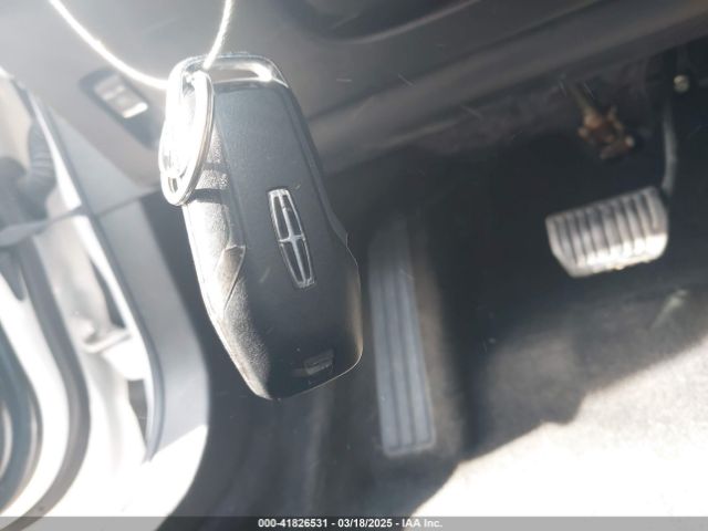3LN6L2G97GR610887 Lincoln MKZ