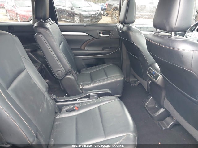 5TDJZRFH8HS510214 Toyota Highlander Xle