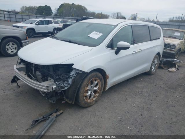 2C4RC1BG1HR768280 Chrysler Pacifica Touring Plus