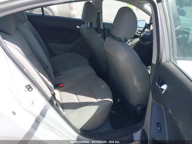 KNAFK4A65F5412387 KIA FORTE LX