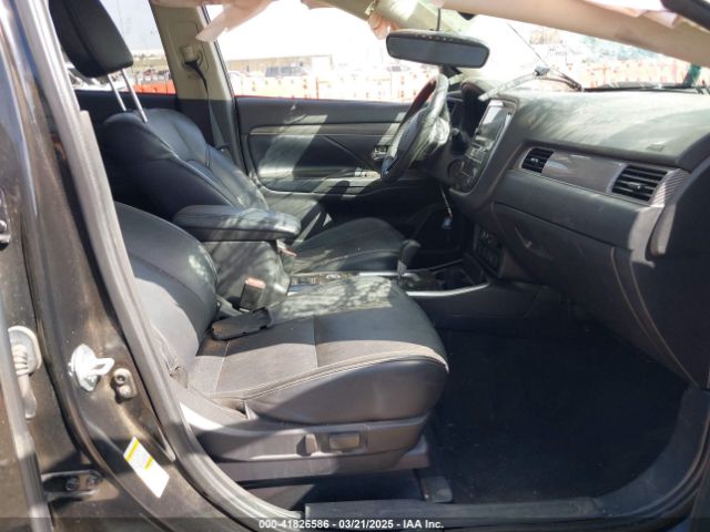 2019 MITSUBISHI OUTLANDER JA4AZ3A3XKZ041541 Photo 4