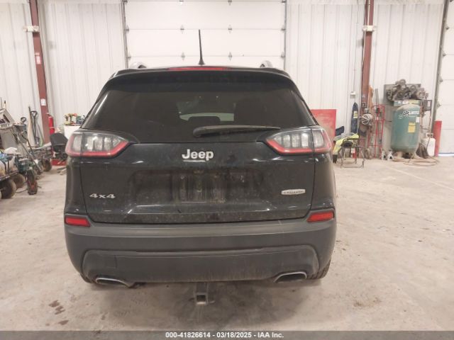 1C4PJMCX6KD218841 Jeep Cherokee Latitude 4x4