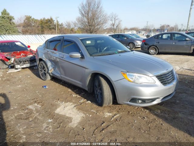 2013 CHRYSLER 200 1C3CCBBB5DN614733
