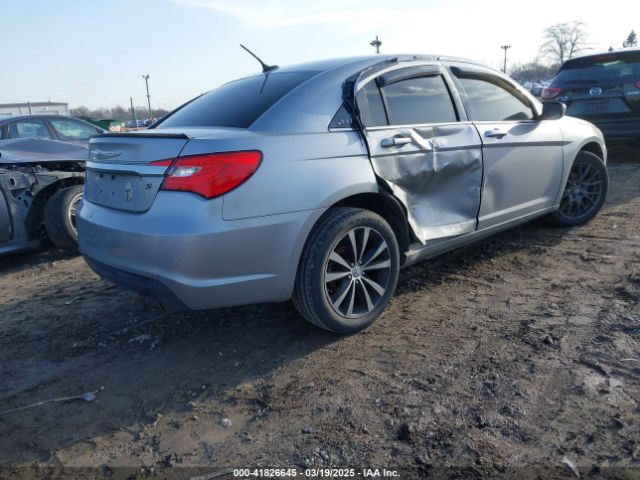 2013 CHRYSLER 200 1C3CCBBB5DN614733 Photo 3