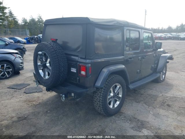 1C4HJXEG0JW246110 Jeep Wrangler Unlimited Sahara 4x4