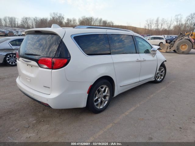 2018 CHRYSLER PACIFICA 2C4RC1GG6JR320597 Photo 3