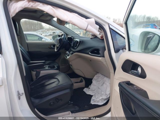 2018 CHRYSLER PACIFICA 2C4RC1GG6JR320597 Photo 4