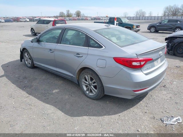 5NPE24AF2FH002760 Hyundai SONATA SE