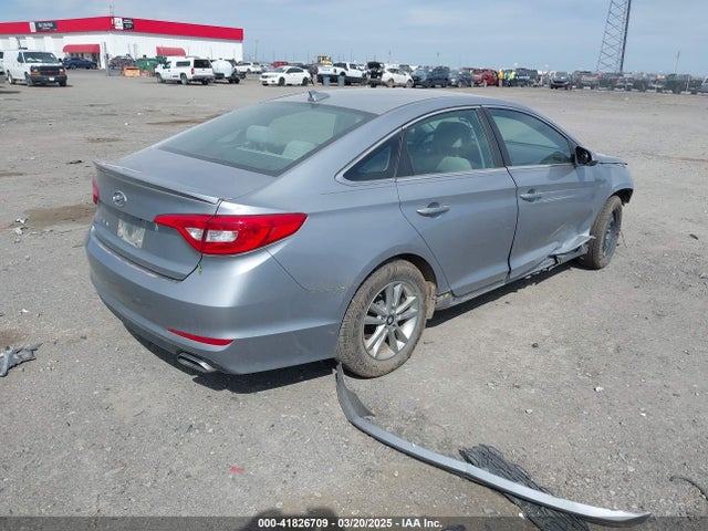 5NPE24AF2FH002760 Hyundai SONATA SE