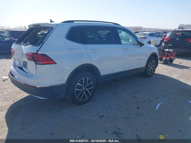 3VV3B7AX9MM051920 Volkswagen Tiguan 2.0t Se/2.0t Se R-line Black/2.0t Sel