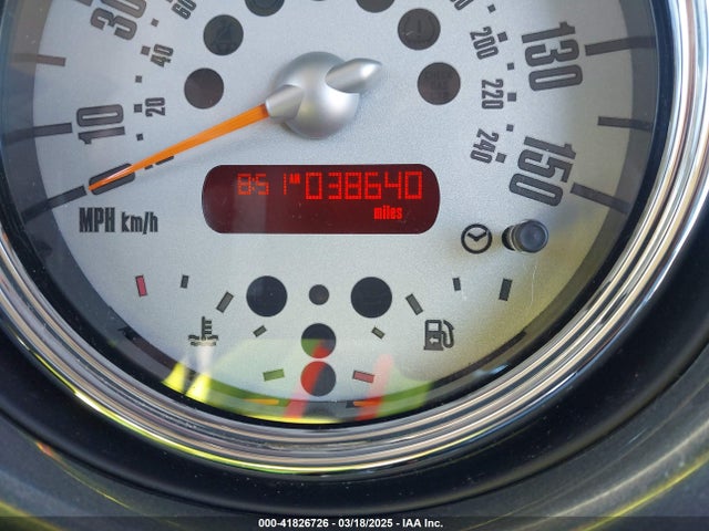 2006 MINI COOPER S WMWRE33516TJ33470 Photo 6
