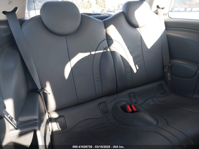 2006 MINI COOPER S WMWRE33516TJ33470 Photo 7