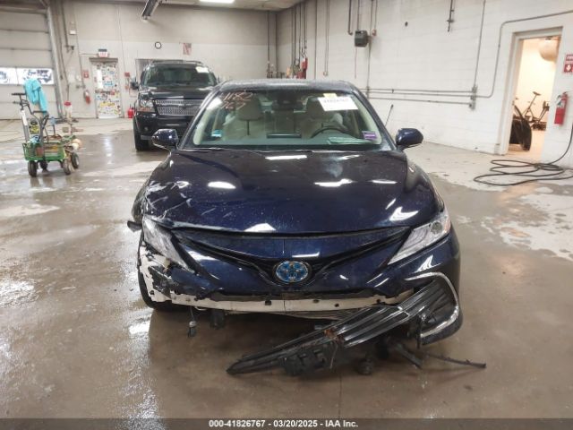 4T1F31AK4NU579884 Toyota Camry Xle Hybrid