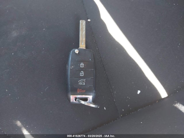 KNDJP3A5XJ7535373 KIA SOUL +