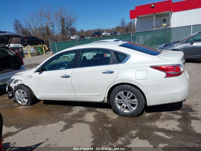 Nissan Altima 2.5 S 2014 1N4AL3AP1EN349712 Image 15