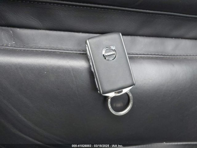 7JRA22TM9KG014922 Volvo S60 T6 R-design
