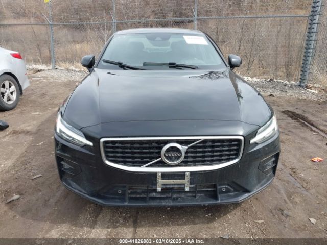 7JRA22TM9KG014922 Volvo S60 T6 R-design