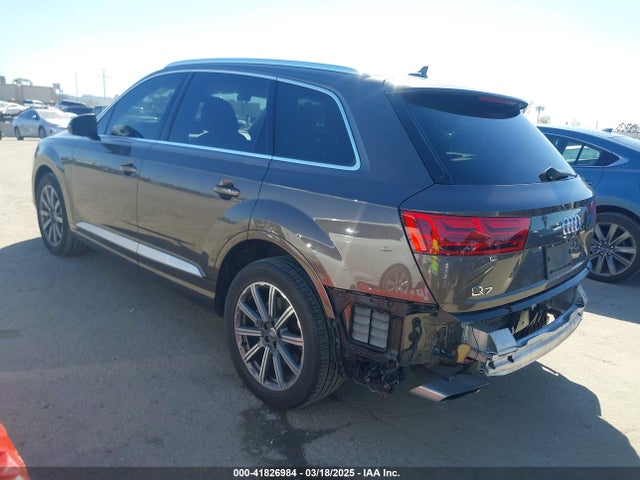 2019 AUDI Q7 WA1AHAF72KD027732 Photo 2