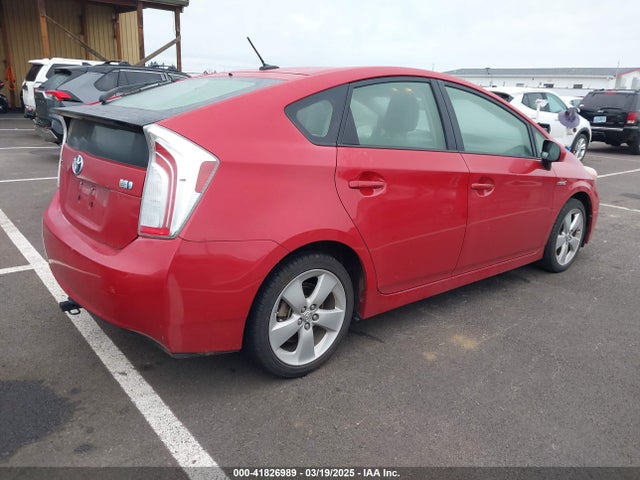 JTDKN3DU4E0380721 Toyota Prius Five