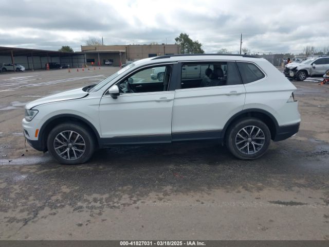 3VV3B7AX3LM107381 Volkswagen Tiguan