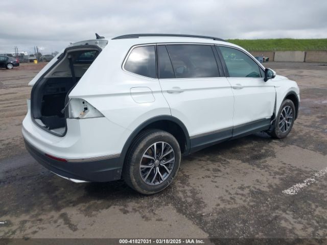 3VV3B7AX3LM107381 Volkswagen Tiguan