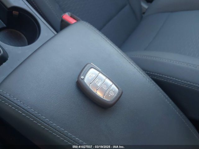KM8J3CAL9KU022298 Hyundai Tucson Sport