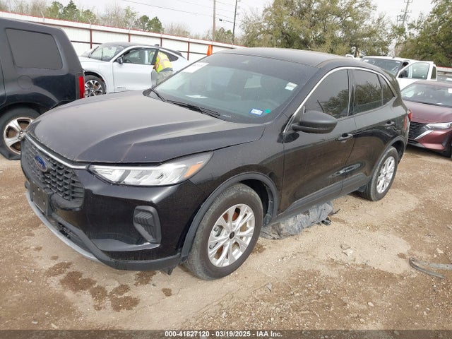 1FMCU0GN2PUA24205 Ford Escape Active