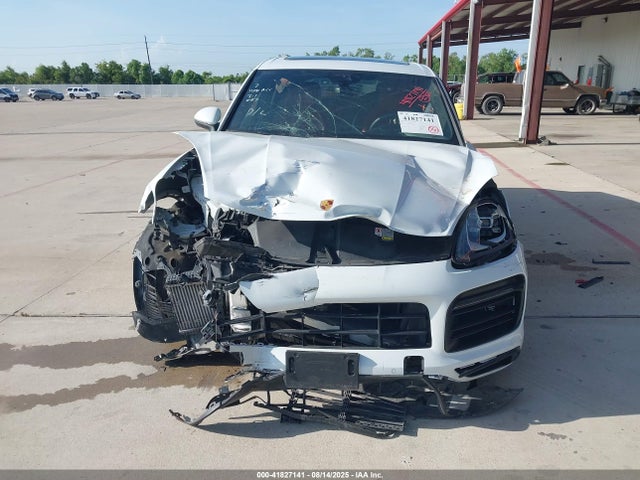 Porsche Cayenne 2023 WP1AA2AY0PDA06402 Image 12