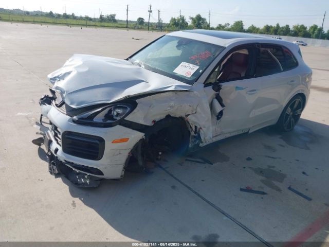 2023 PORSCHE CAYENNE WP1AA2AY0PDA06402 Photo 1