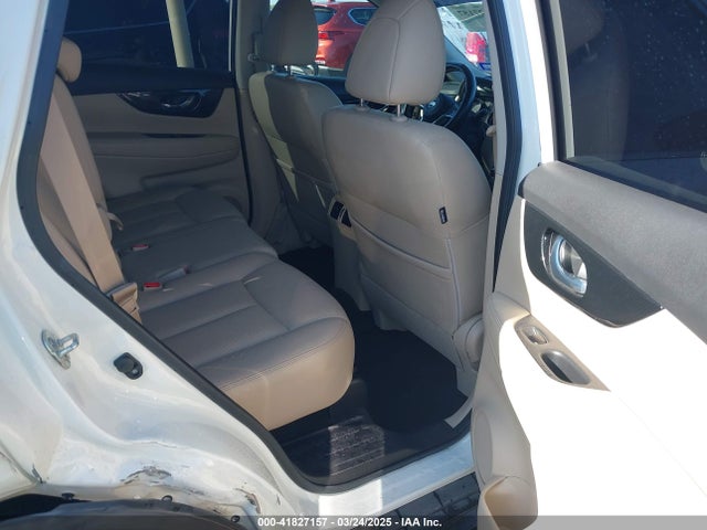 JN8AT2MT4JW469784 Nissan Rogue Sl