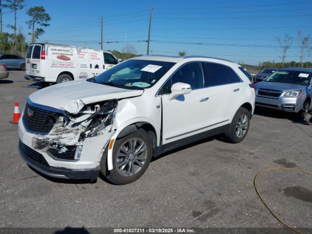 2021 CADILLAC XT5 1GYKNCR48MZ234688 Photo 1