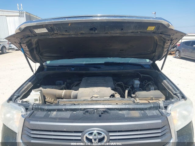5TFRM5F14FX089094 Toyota Tundra Sr5 4.6l V8