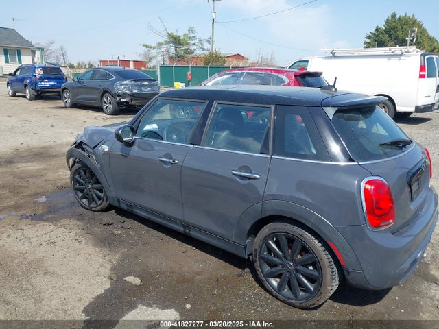 2016 MINI HARDTOP WMWXU3C56G2D27528 Photo 2