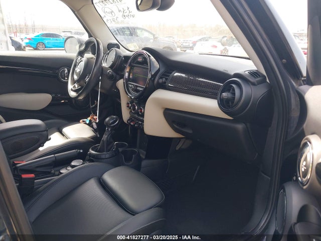 2016 MINI HARDTOP WMWXU3C56G2D27528 Photo 4